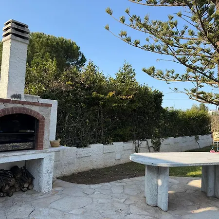 Almandia, Capitolo, * Monopoli